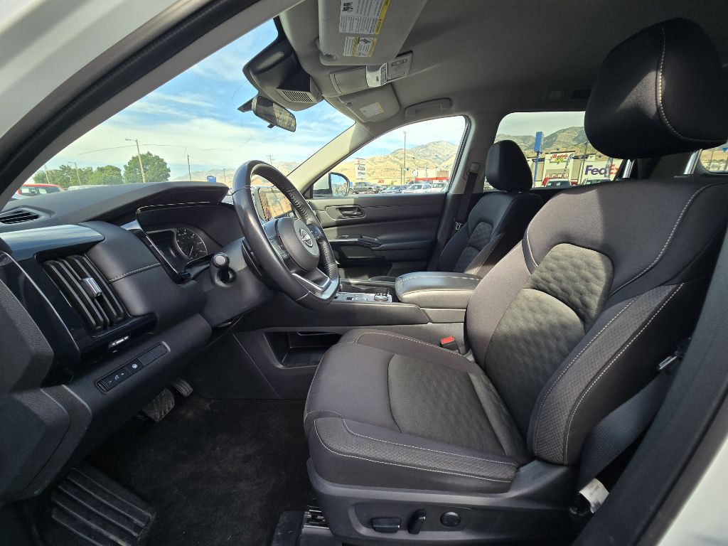 2024 Nissan Pathfinder Image 10