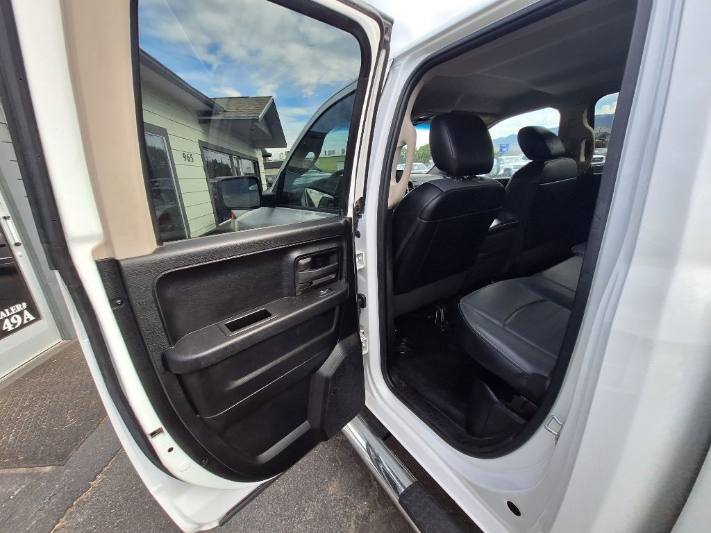 2023 RAM 1500 Image 24