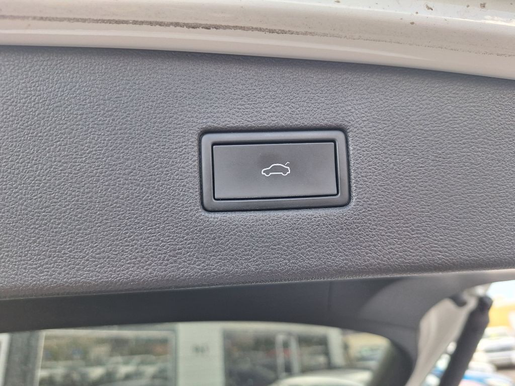 2021 Volkswagen Tiguan Image 29
