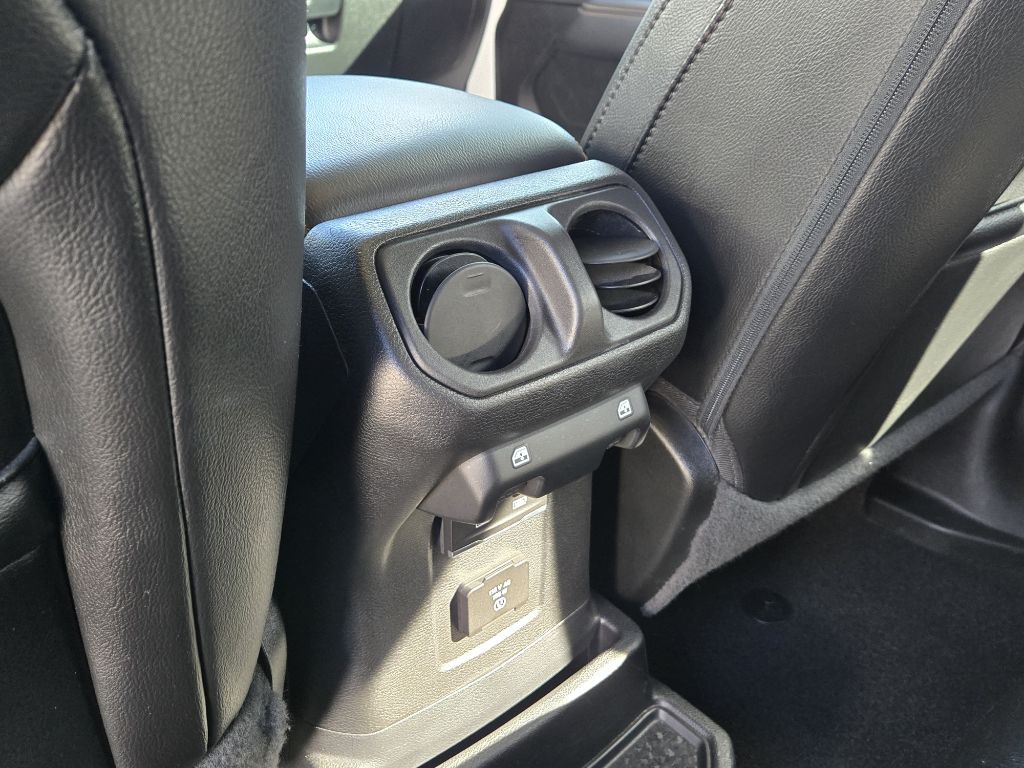 2021 Jeep Wrangler Unlimited Image 24