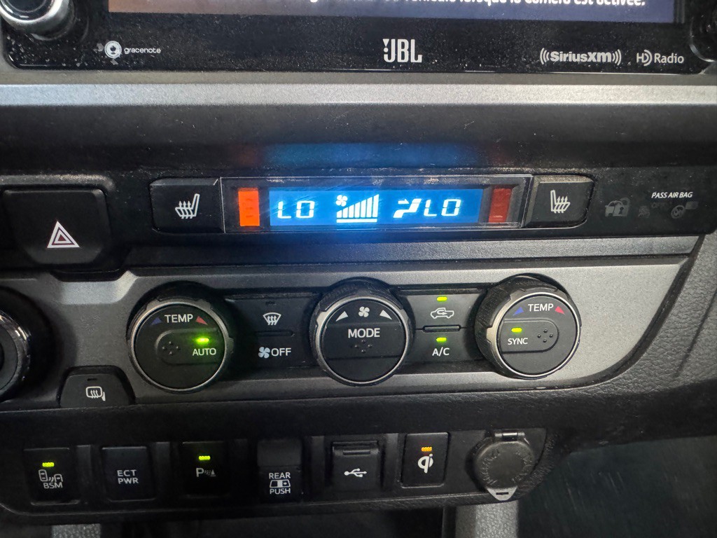 2022 Toyota Tacoma Image 19