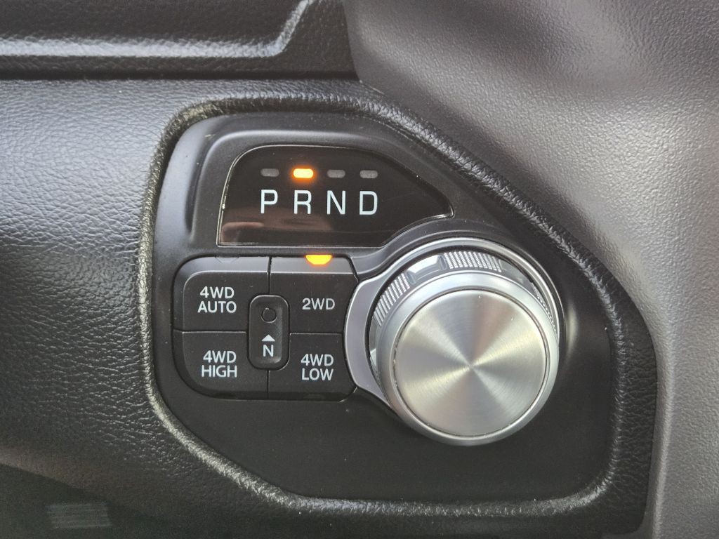 2020 RAM 1500 Image 21