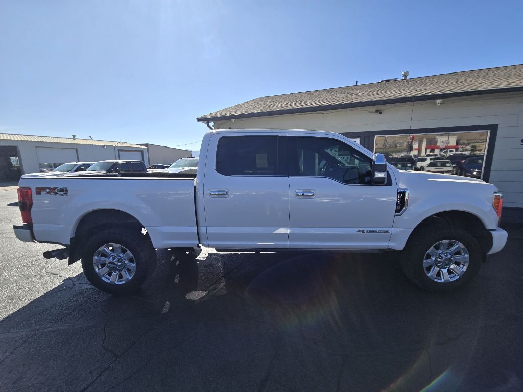 2017 Ford F-350 Image 2