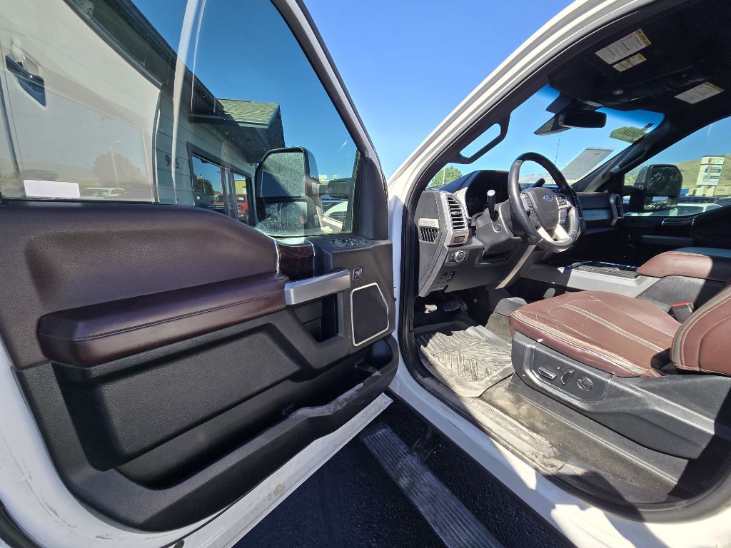 2017 Ford F-350 Image 9