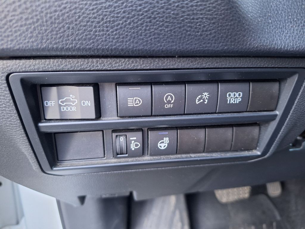 2023 Toyota Tundra Image 14