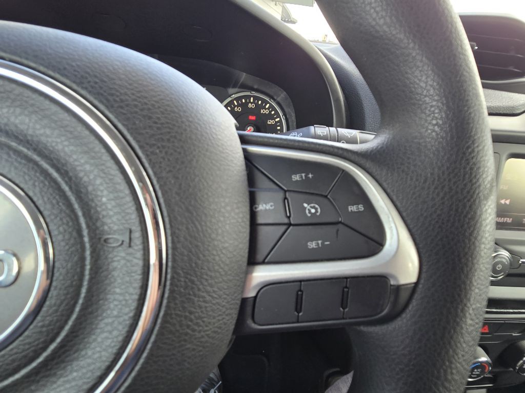 2018 Jeep Renegade Image 14