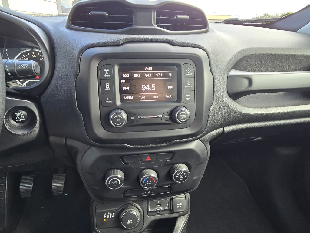 2018 Jeep Renegade Image 16