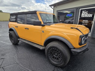 Image for 2021 Ford Bronco Black Diamond ID: 7650175