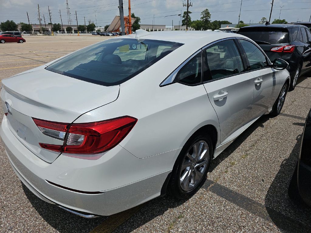 2020 Honda Accord Image 11