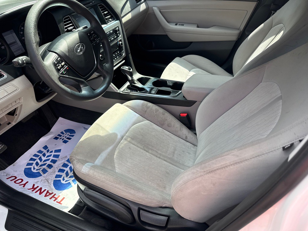 2017 Hyundai Sonata Image 12