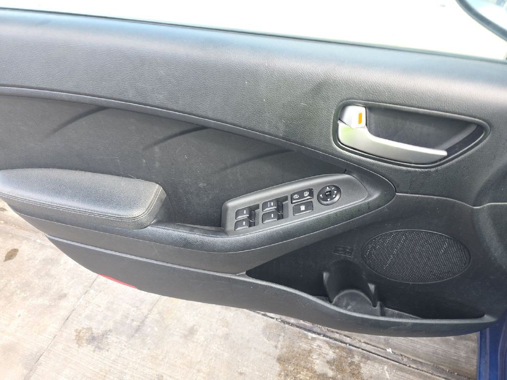 2017 Kia Forte Image 4