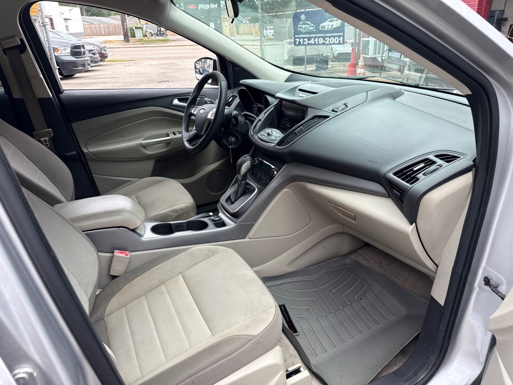 2013 Ford Escape Image 10