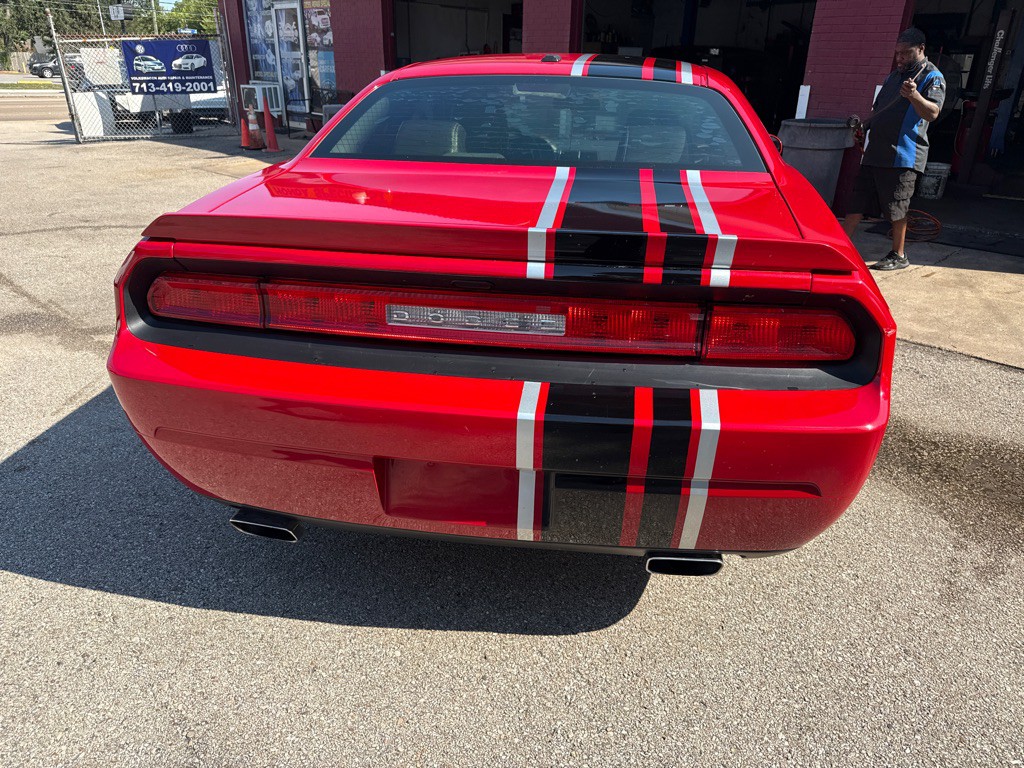 2012 Dodge Challenger Image 6