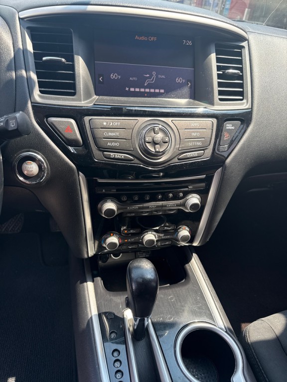 2018 Nissan Pathfinder Image 13