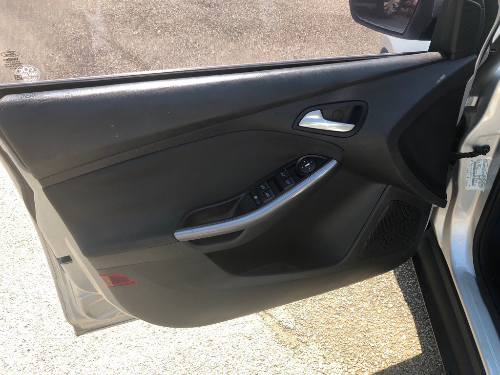 2013 Ford Focus Image 11