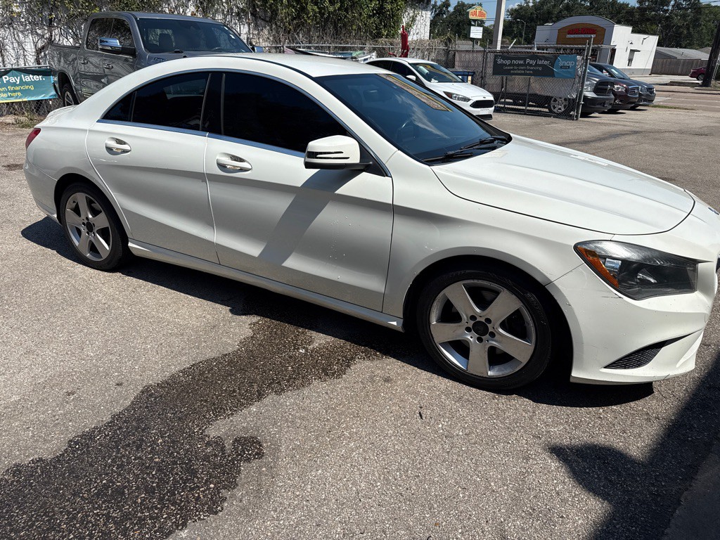 2015 Mercedes-Benz CLA-Class Image 4