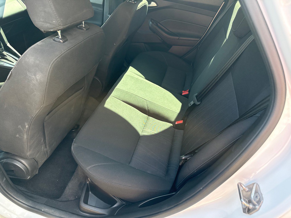 2017 Ford Focus Image 7