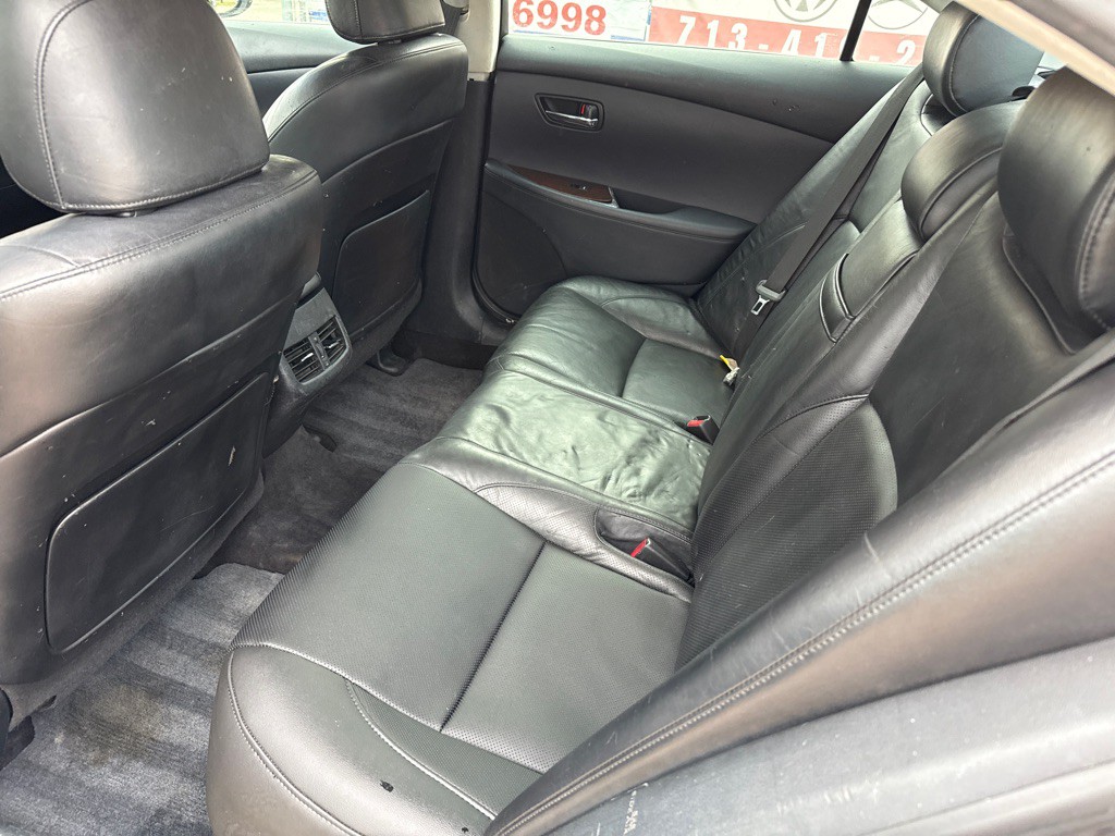 2010 Lexus ES 350 Image 7