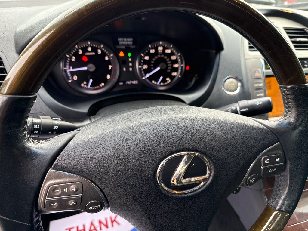 2010 Lexus ES 350 Image 10