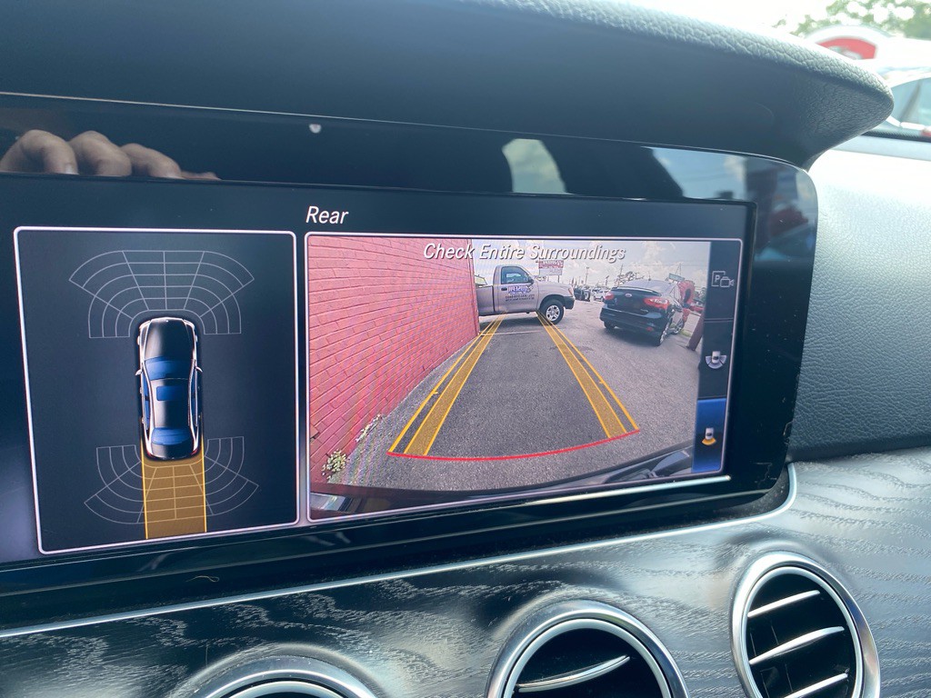 2018 Mercedes-Benz E-Class Image 16