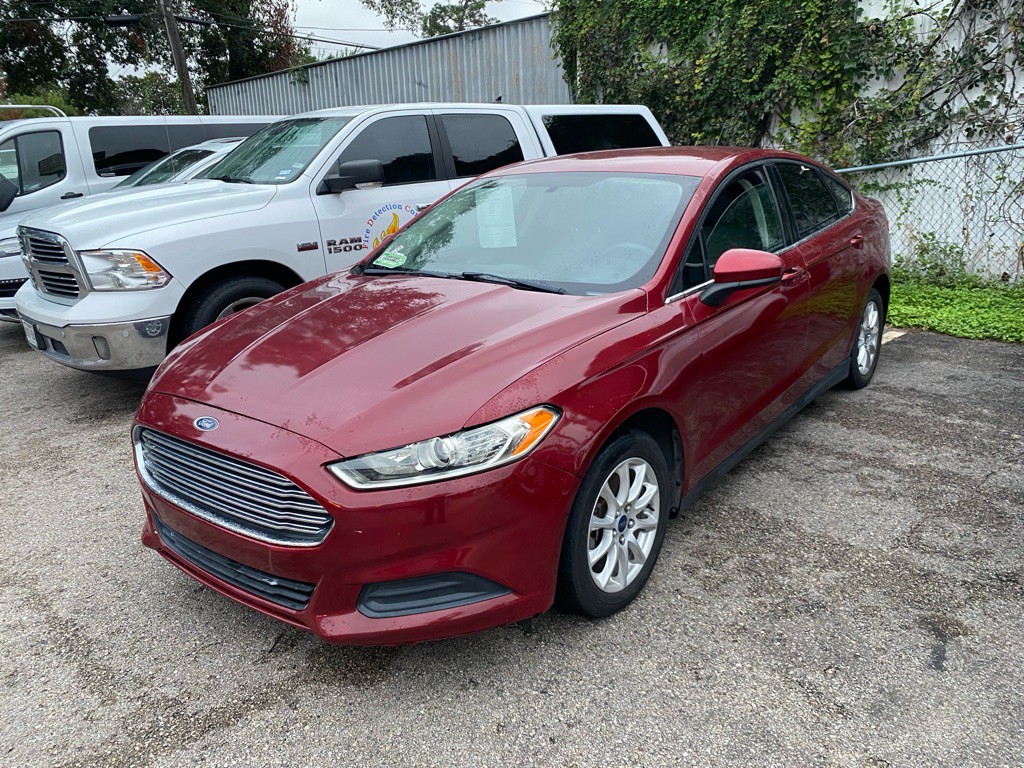 2016 Ford Fusion Image 2