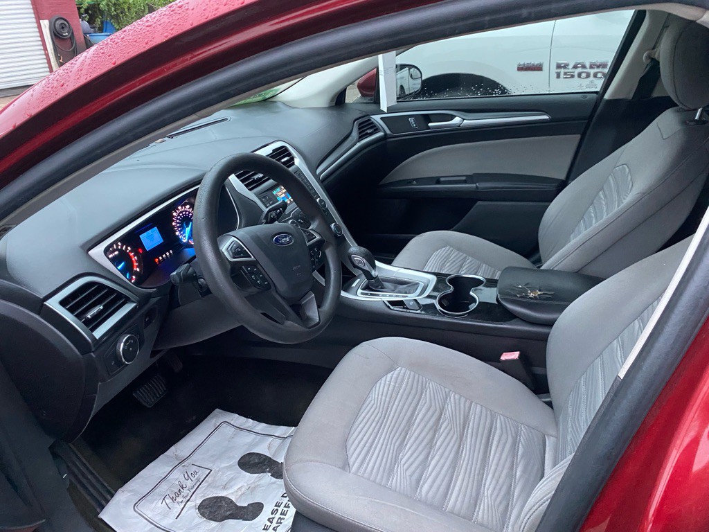 2016 Ford Fusion Image 7