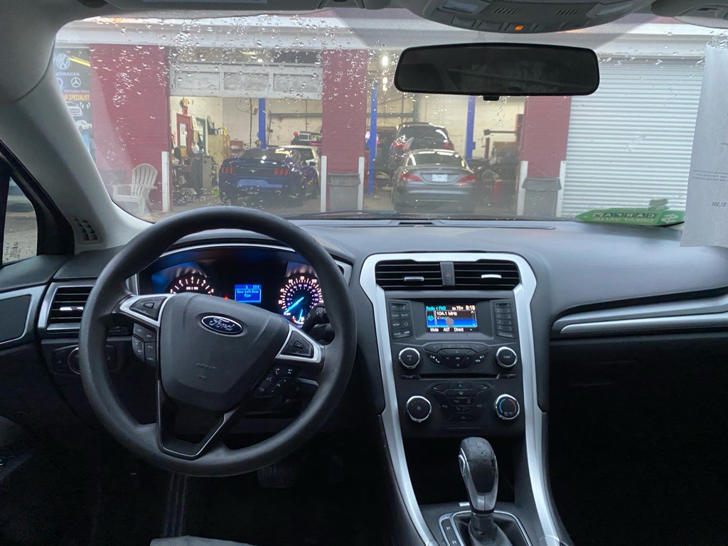2016 Ford Fusion Image 10
