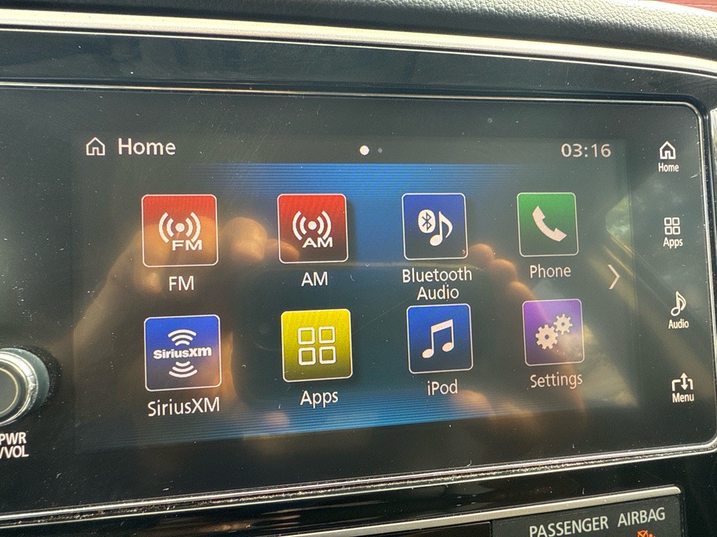2019 Mitsubishi Outlander Image 14