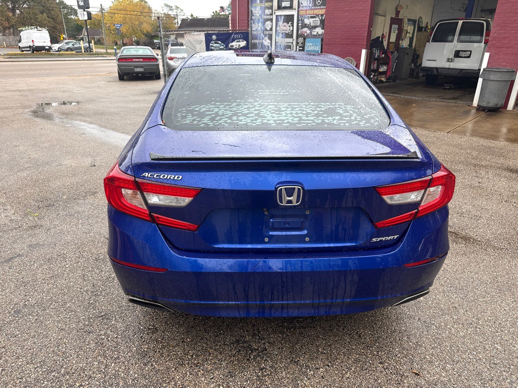 2021 Honda Accord Image 4