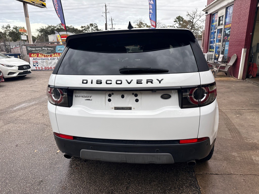 2017 Land Rover Discovery Sport Image 5