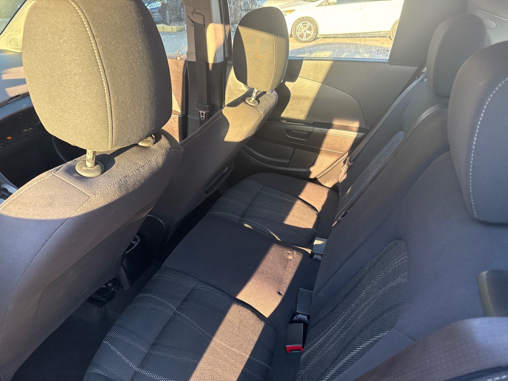 2015 Chevrolet Sonic Image 11