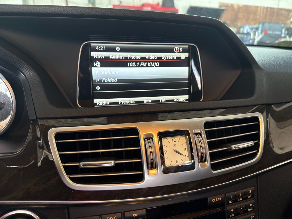 2014 Mercedes-Benz E-Class Image 12