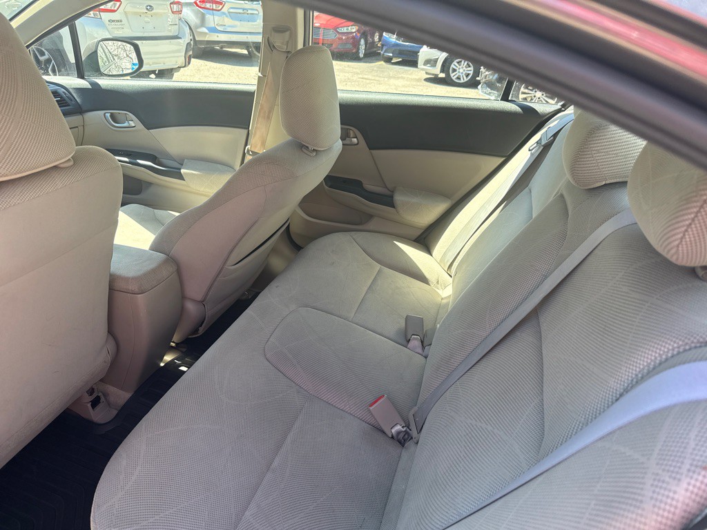 2012 Honda Civic Image 8