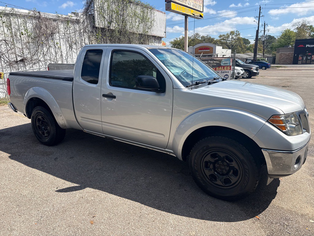 2009 Nissan Frontier Image 4
