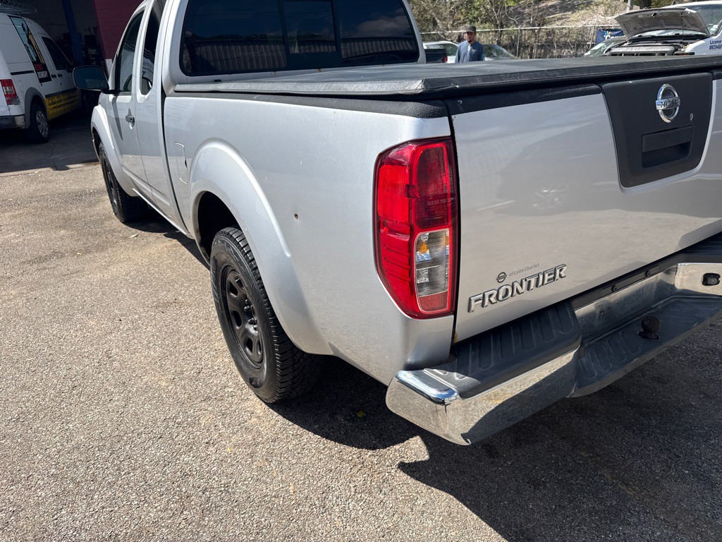 2009 Nissan Frontier Image 7