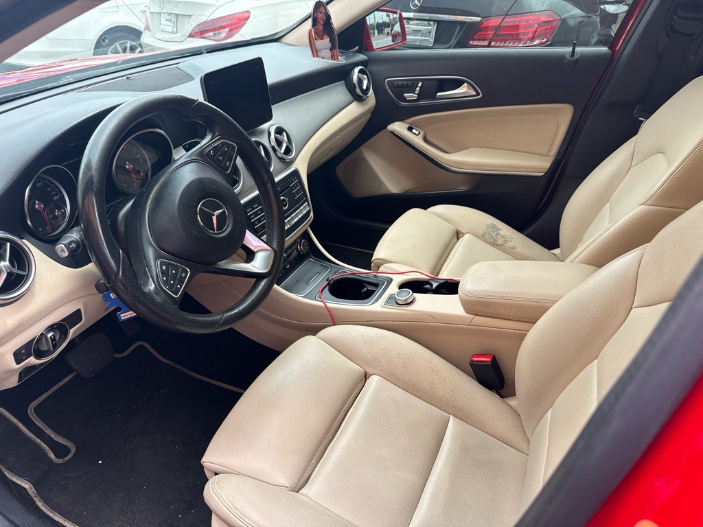 2018 Mercedes-Benz GLA-Class Image 11