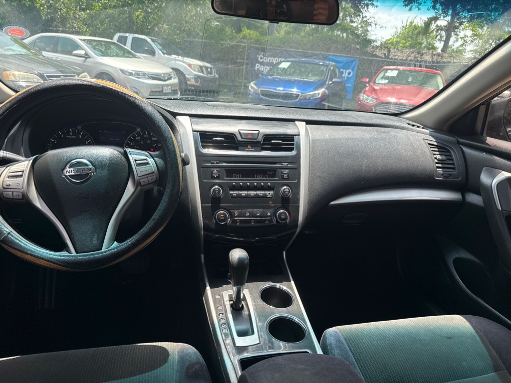 2013 Nissan Altima Image 9