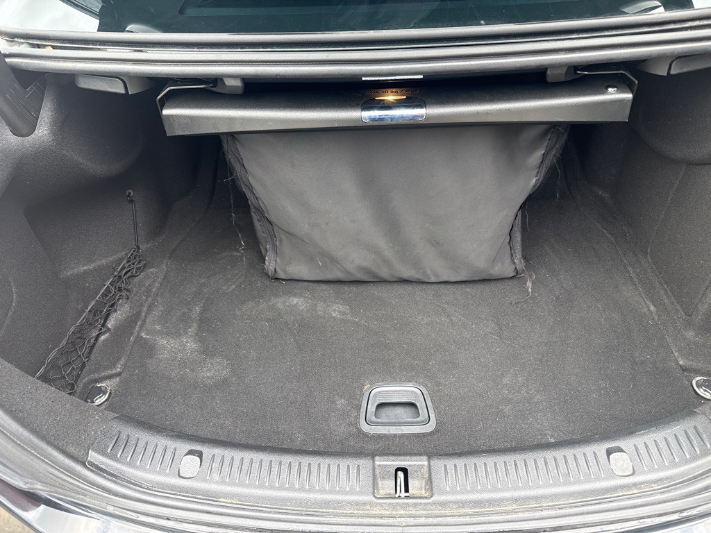 2018 Mercedes-Benz E-Class Image 6