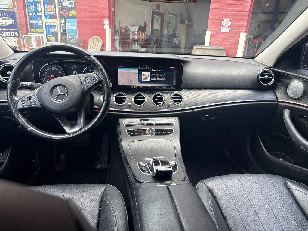 2018 Mercedes-Benz E-Class Image 8