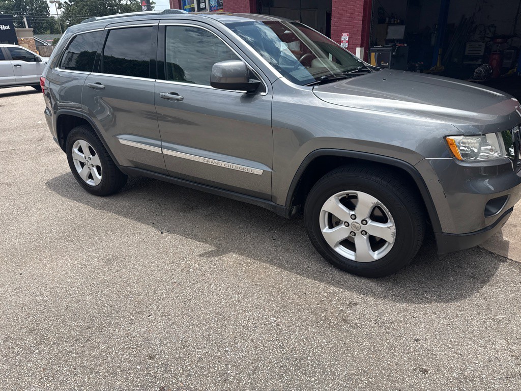2012 Jeep Grand Cherokee Image 4