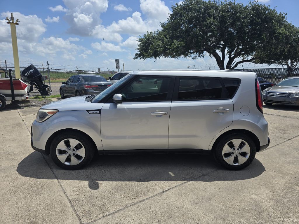 2016 Kia Soul Image 1