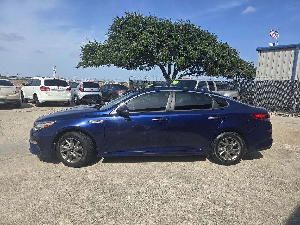 2019 Kia Optima Image 1