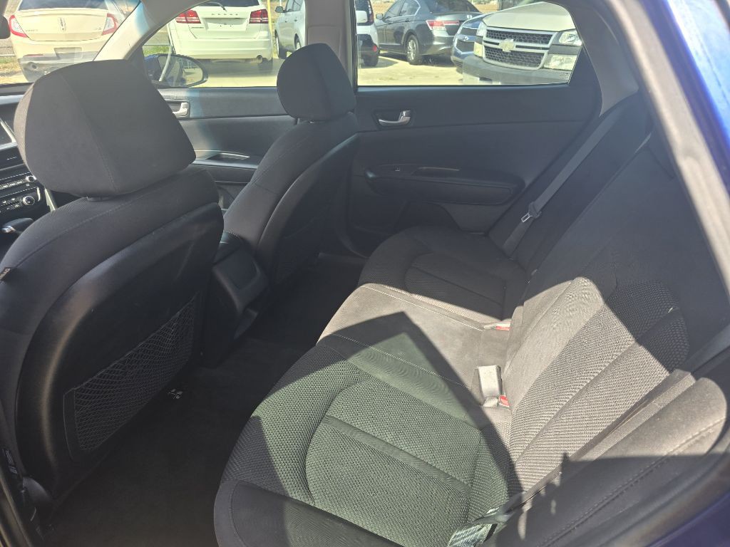 2019 Kia Optima Image 10