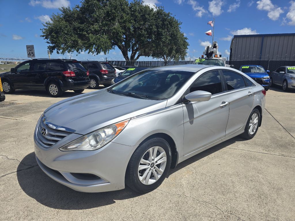 2012 Hyundai Sonata Image 4