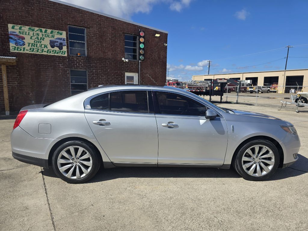 2013 Lincoln MKS Image 4