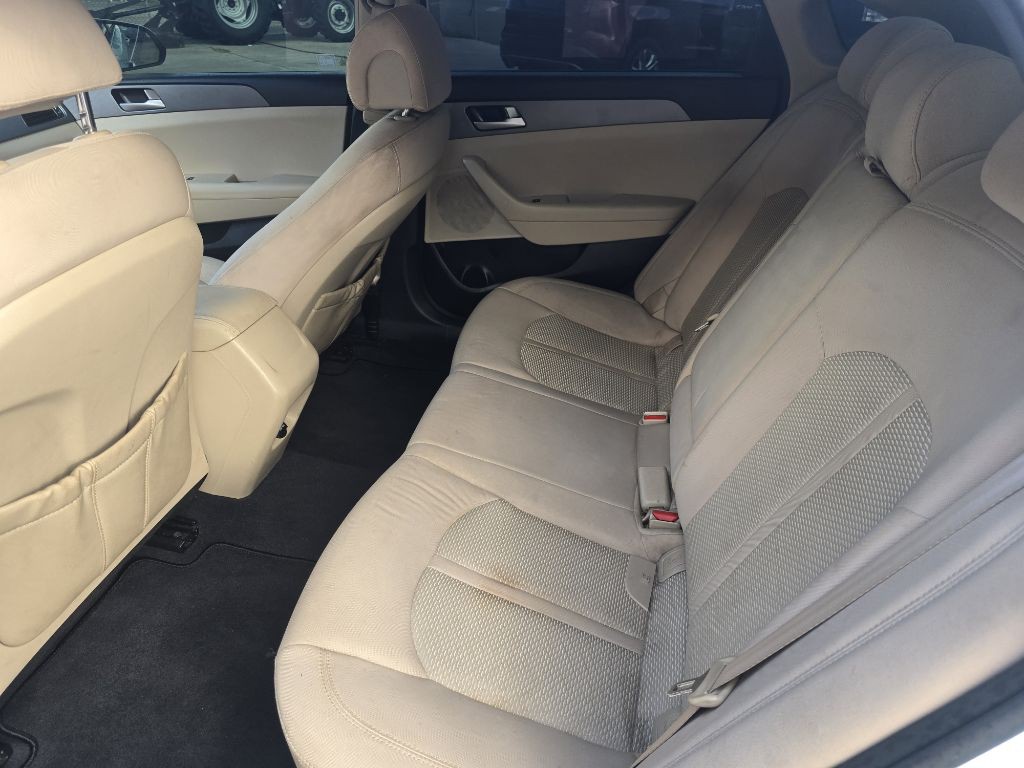2015 Hyundai Sonata Image 10