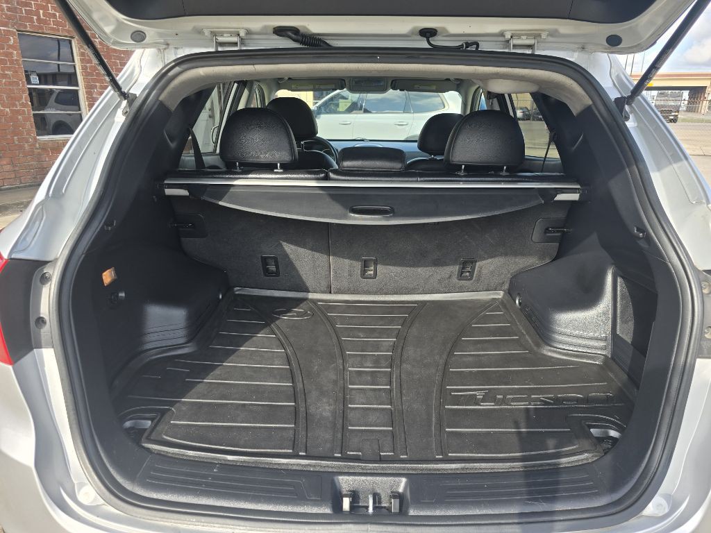 2013 Hyundai Tucson Image 6