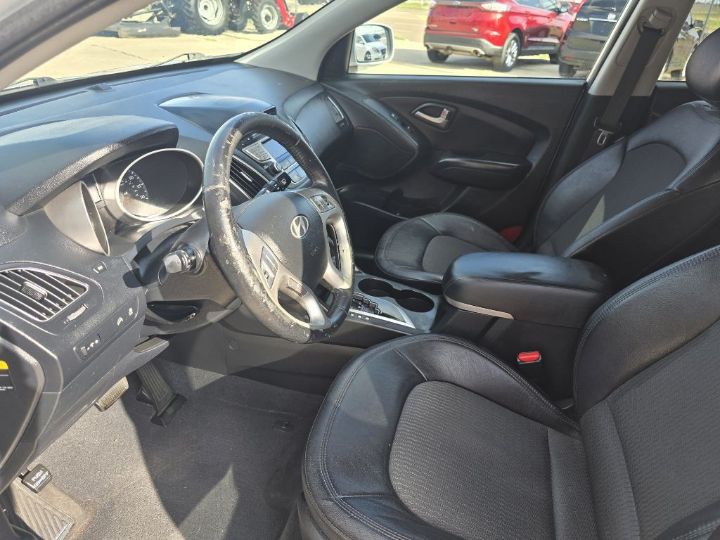 2013 Hyundai Tucson Image 10