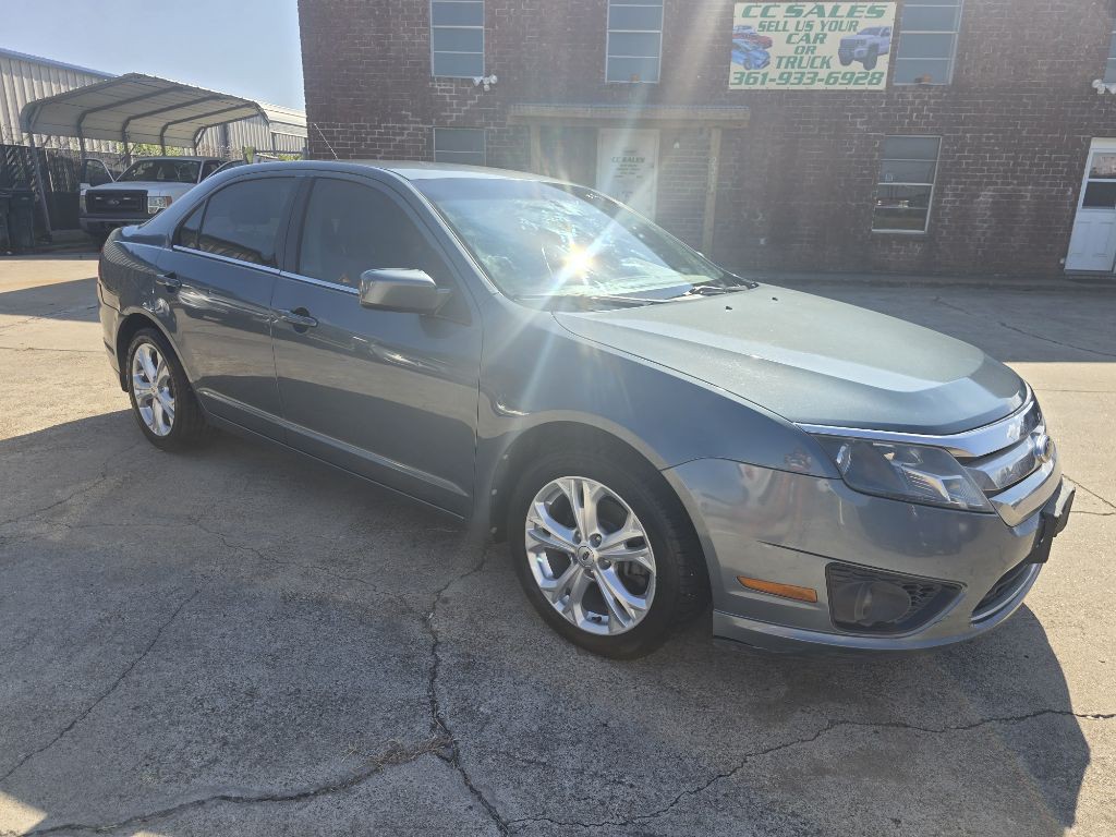 2012 Ford Fusion Image 2