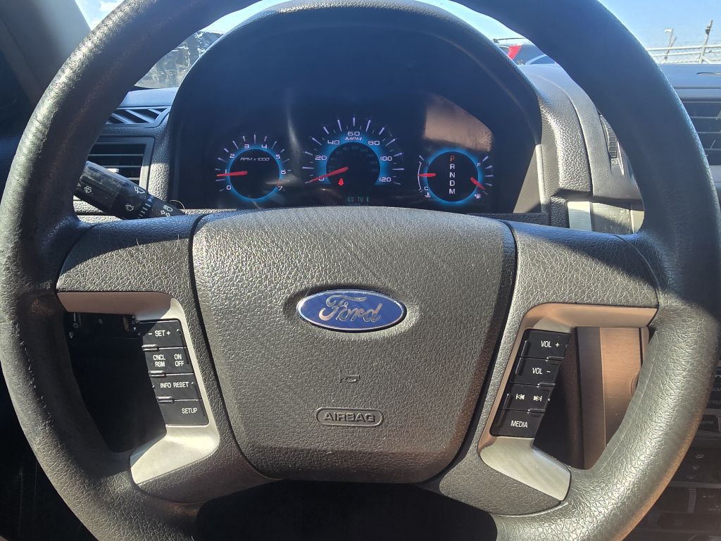 2012 Ford Fusion Image 8